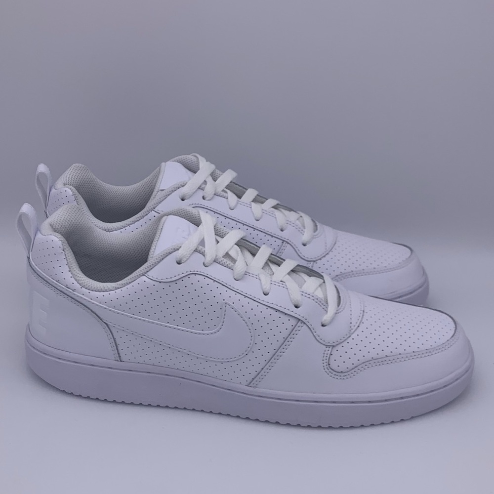 Nike Borough low